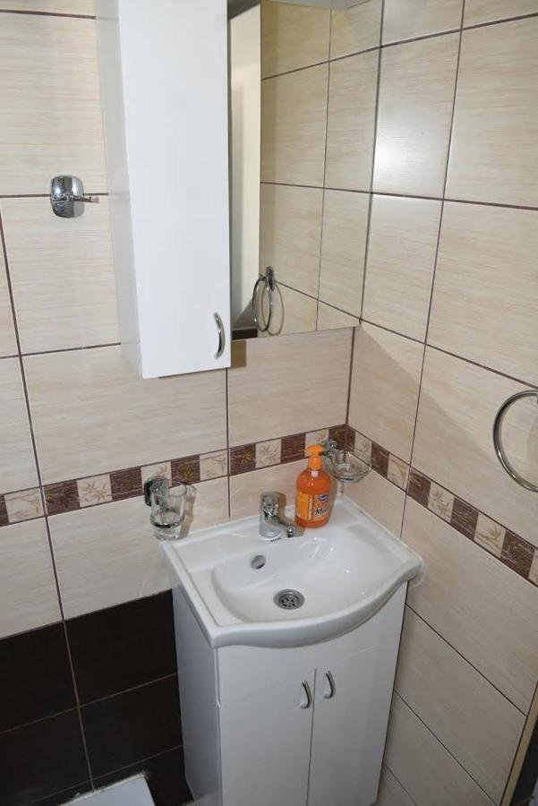 Sobe Alex Apartment Veliko Gradiste Exterior photo